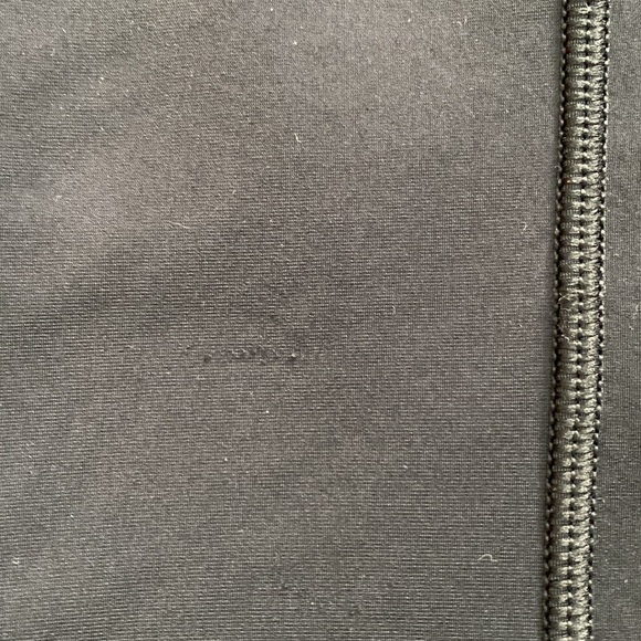 NILS Base Layer/Active Top - Picture 9 of 9